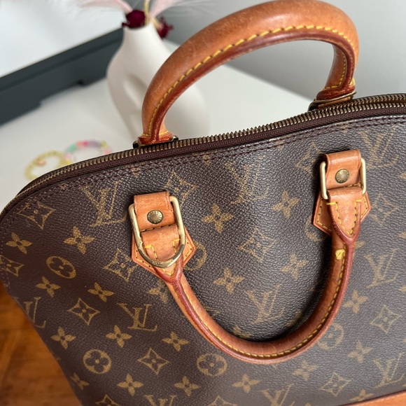 Louis Vuitton LV Hand Bag  Alma Brown Monogram - Picture 16 of 17